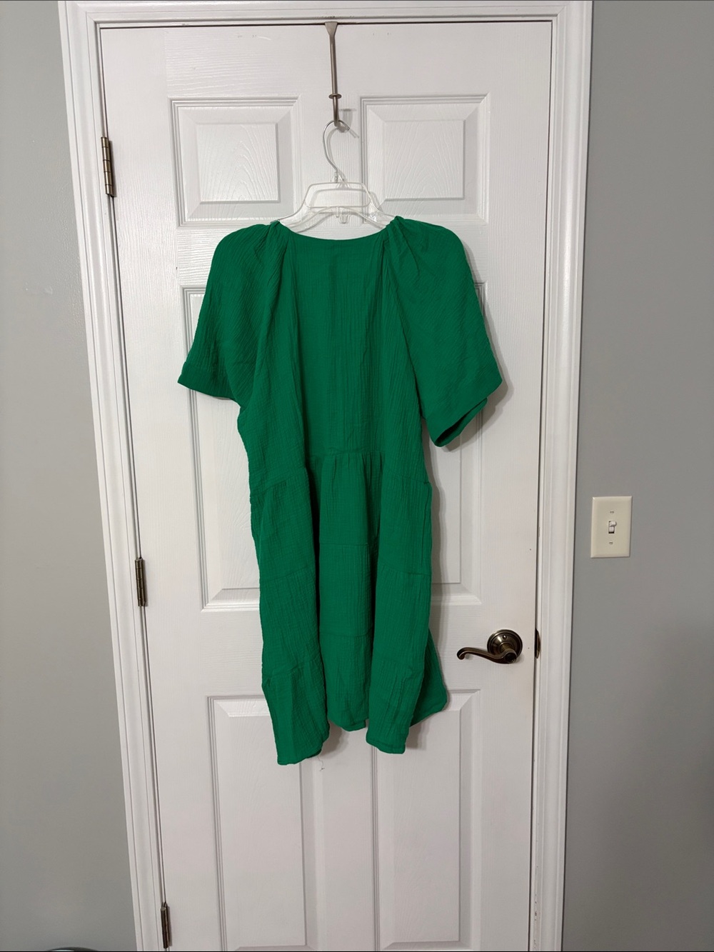 New In Dress - Picture 2 of 4